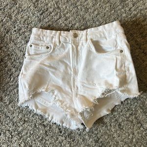 Zara jean shorts size 4